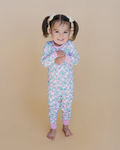 Load image into Gallery viewer, Bamboo Two Piece Set | Shamrock &amp; Bows