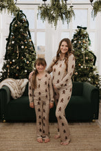 Load image into Gallery viewer, Pre-Teen Flare Bamboo Pajamas | Gingerbread