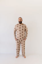 Load image into Gallery viewer, Men&#39;s Bamboo Pajamas | Gingerbread