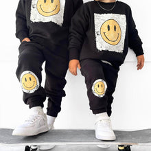 Load image into Gallery viewer, Smiley Elevated Sweatpant - Black