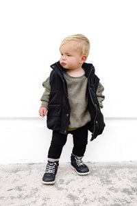 Hooded Puffer Vest - Black