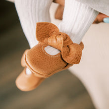 Load image into Gallery viewer, Zion Knotted Bow Baby Shoe