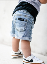 Load image into Gallery viewer, Distressed Denim Short