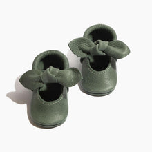 Load image into Gallery viewer, Uinta Knotted Bow Baby Shoe