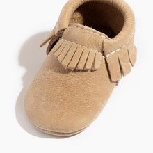 Load image into Gallery viewer, Weathered Brown Moccasin Baby Shoe