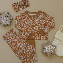 Load image into Gallery viewer, Gingerbread Bamboo Cozy Set