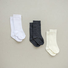 Load image into Gallery viewer, Mebie High Rise Socks