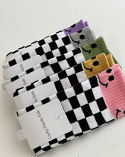 Load image into Gallery viewer, Checkered Smiley Socks | Pink