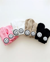 Load image into Gallery viewer, Smiley Beanie | Black